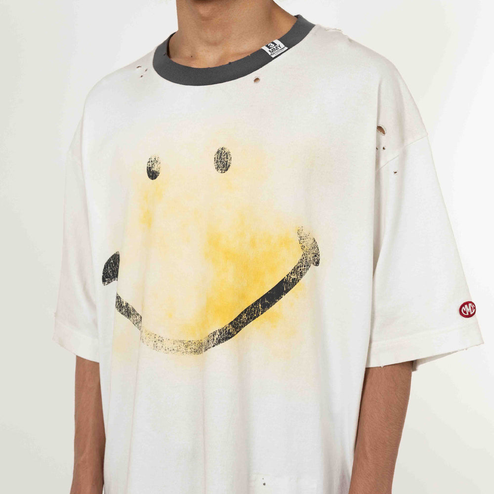 SMILY FACE PRINTED DISTRESSED TEE