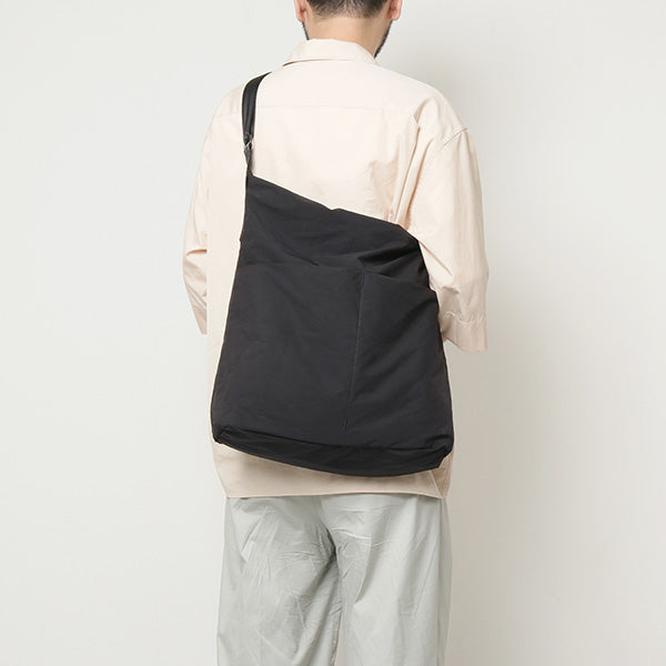 SHOULDER BAG (M)