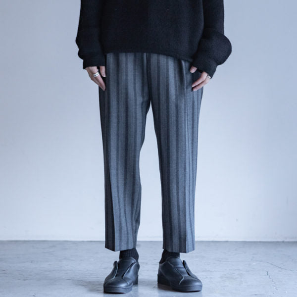 FRONT PLEATED PEGTOP WOOL DOBBY STRIPE - MARKAWARE 「Area」