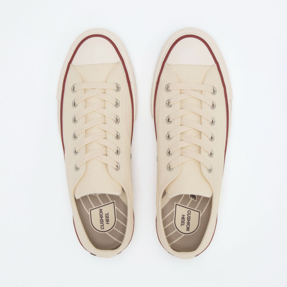 再入荷 CHUCK TAYLOR CANVAS OX (NATURAL)