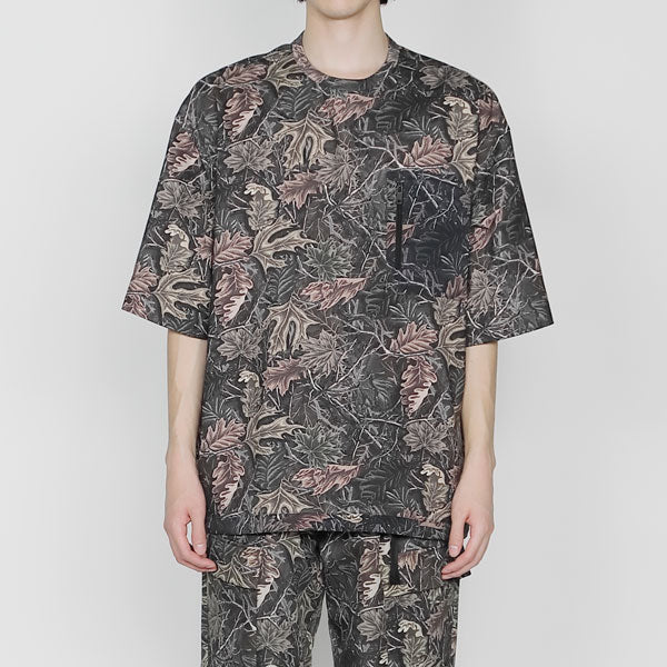 thproducts  WT Camo Oversized Shirt